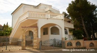 Apartmani_Anamarija, privatni smeštaj u mestu Murter, Hrvatska
