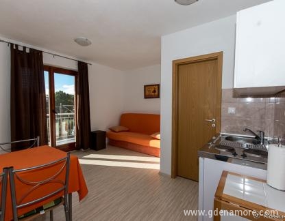 Apartmani Bari&scaron;ić, privatni smeštaj u mestu Brodarica, Hrvatska - apart.1