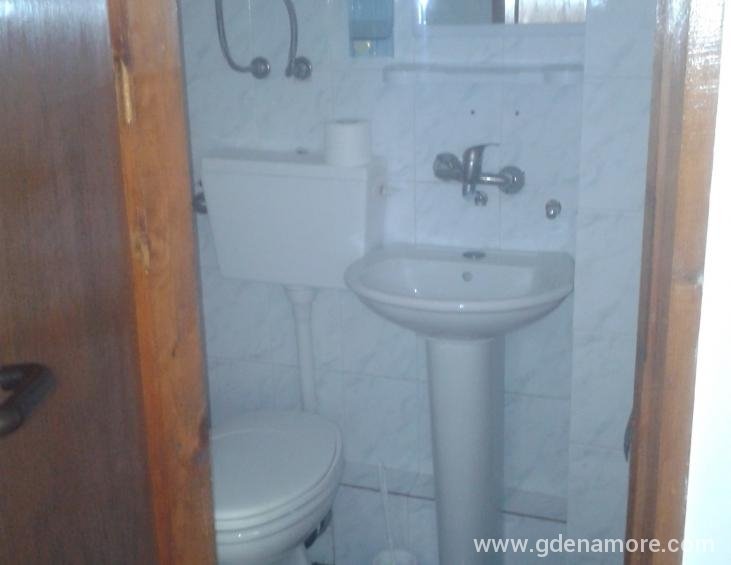 Apartman br. 4