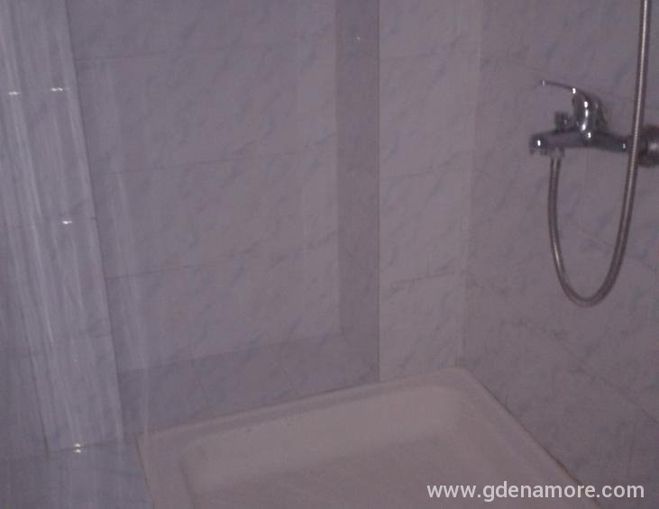 Apartman br. 4