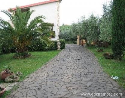 Casa vacanze sulle colline di roma, Magán szállás a községben Roma, Olaszorsz&aacute;g - villa baiera