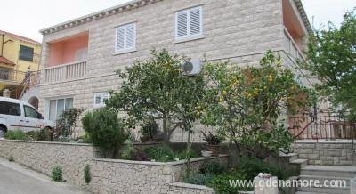 Apartmani KATARINA, privatni smeštaj u mestu Korčula, Hrvatska