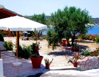 Roula Studios, privatni smeštaj u mestu Milos Island, Grčka