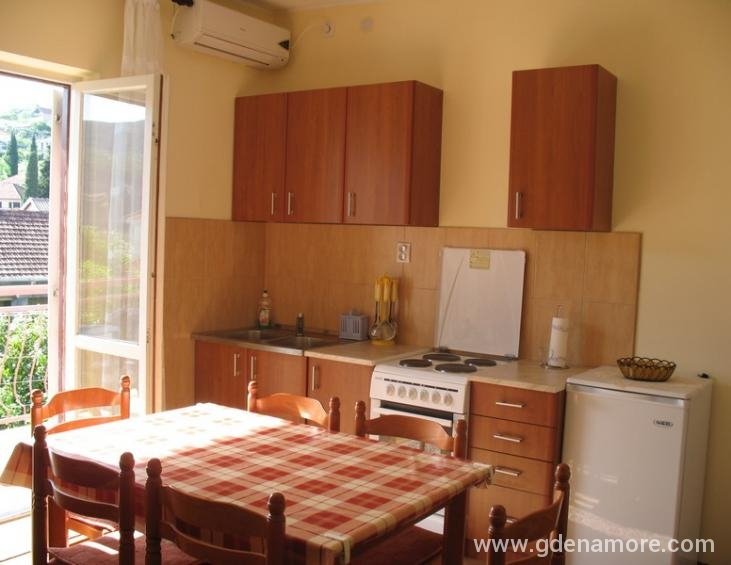 Apartmani i sobe VEGA