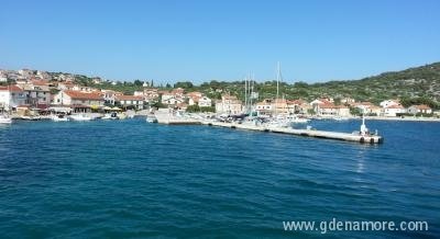 Apartman Adriatic, privatni smeštaj u mestu Kaprije, Hrvatska
