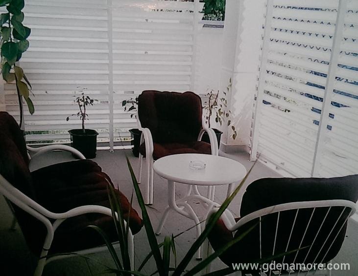 terasa ispred stana(apartmana)