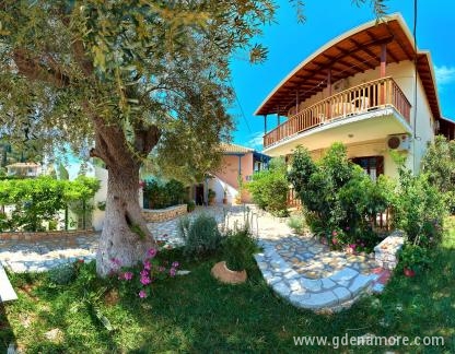 Afroditi Pansion, privatni smeštaj u mestu Lefkada, Grčka - Afroditi entrance 