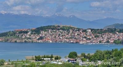 ZENOVA - Sobe sa kupaonicom, parking, internet, terasu sa pogled na jezero Villa Ohrid Lake View stu, privatni smeštaj u mestu Ohrid, Makedonija