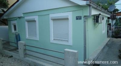 Apartmani Djuricic, privatni smeštaj u mestu Baošići, Crna Gora