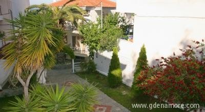 Anatoli Apartments, privatni smeštaj u mestu Polihrono, Grčka