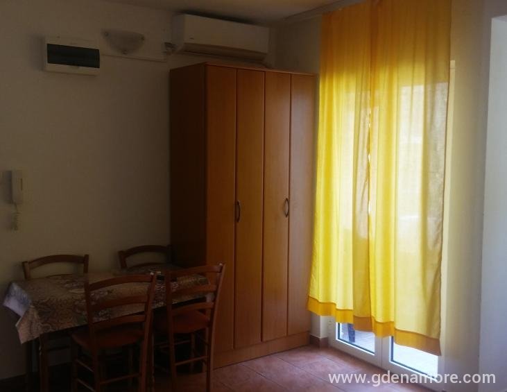 Trokrevetni apartman