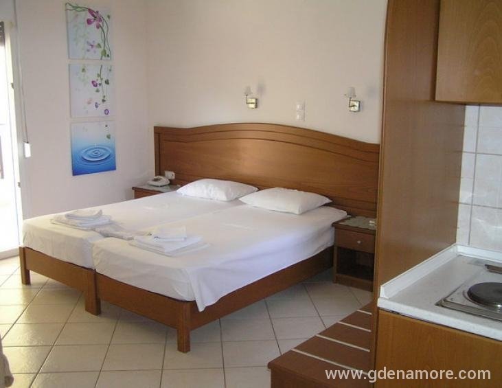 liberty-hotel-golden-beach-thassos-3-bed-studio-gr
