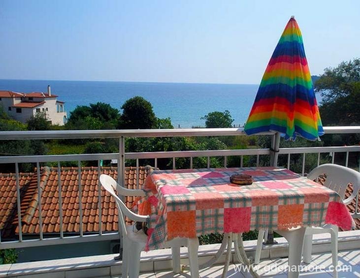 mantesos-villa-kinira-thassos-1