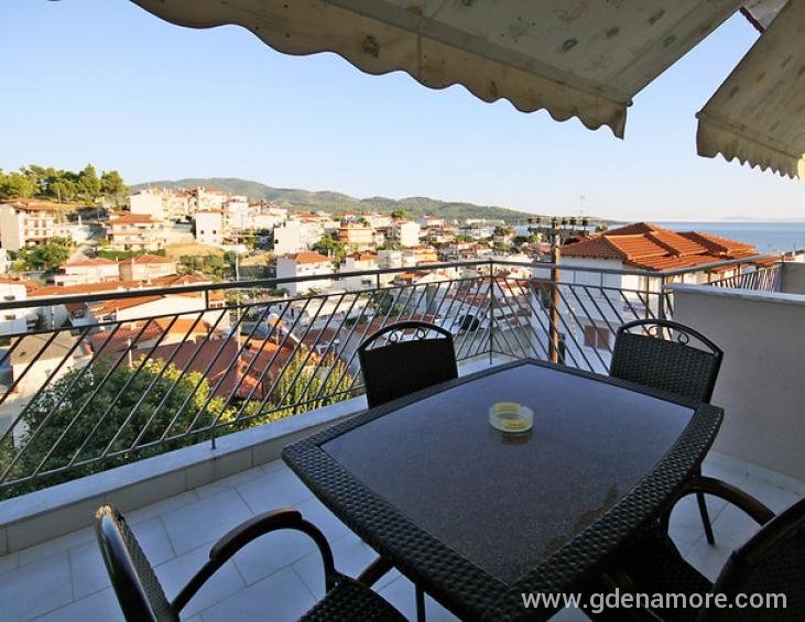 naias-house-neos-marmaras-sithonia-4-bed-apartment
