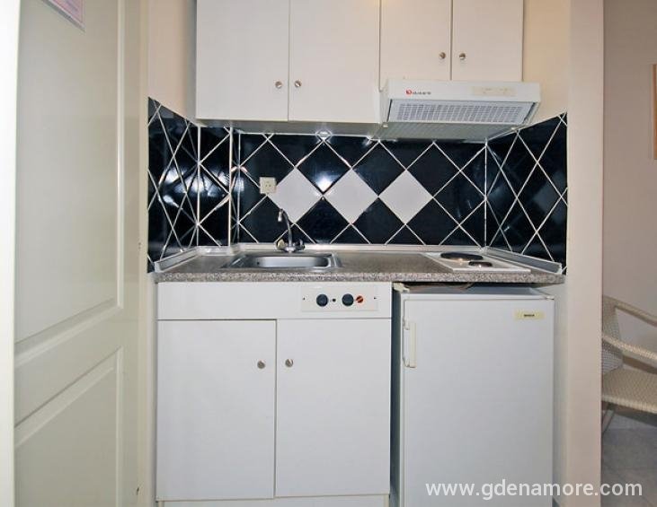 naias-house-neos-marmaras-sithonia-4-bed-apartment