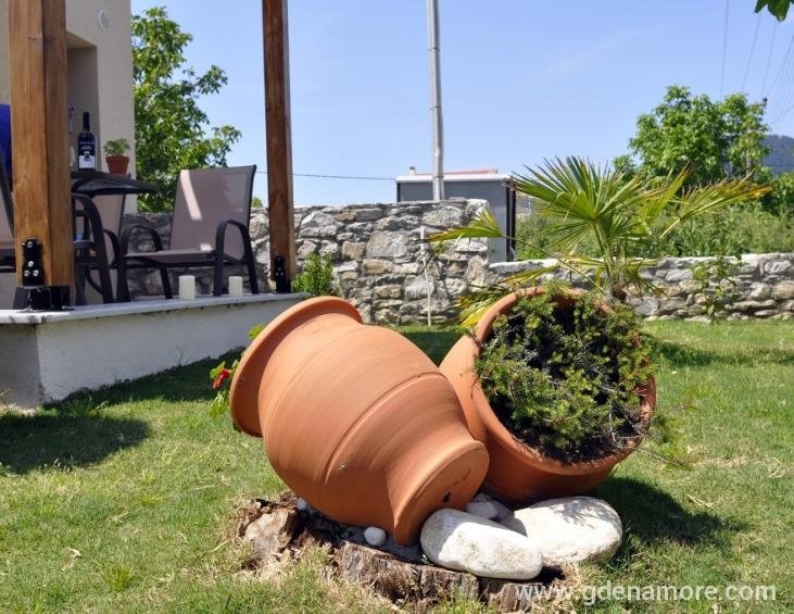 thalassa-rooms-skala-potamia-apartment-1-9
