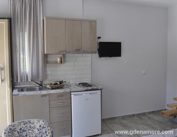 thalassa-rooms-skala-potamia-apartment-6-9
