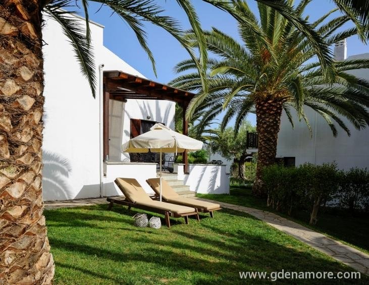 trikorfo-beach-resort-gerakini-sithonia-13