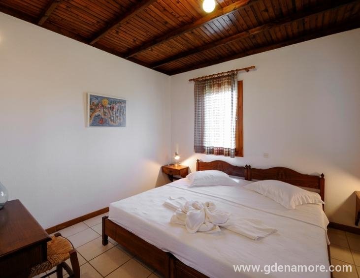 trikorfo-beach-resort-gerakini-sithonia-panorama-j