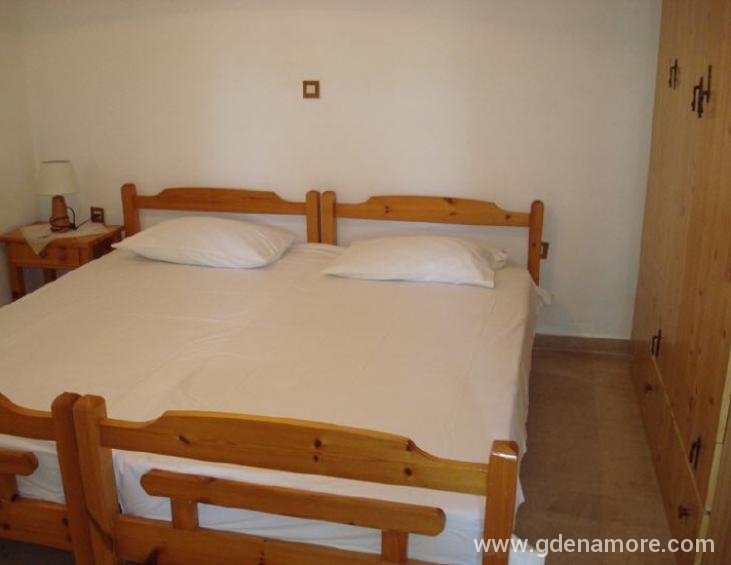 villa-ioanna-nikiti-sithonia-halkidiki-16