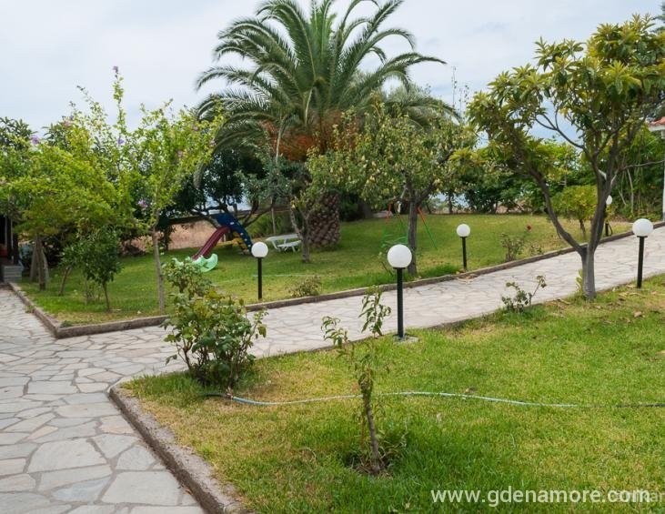 villa-ioanna-nikiti-sithonia-halkidiki-8