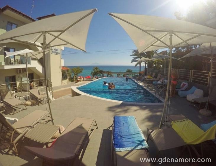 akti-hotel-pefkari-thassos-pool-2