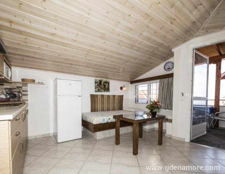 niko-haus-nea-potidea-kassandra-halkidiki-5-bed-fa