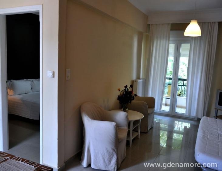 papaoikonomou-villa-apartment-2nd-floor-potos-thas