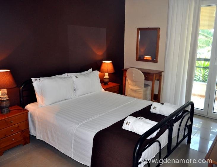 papaoikonomou-villa-apartment-2nd-floor-potos-thas