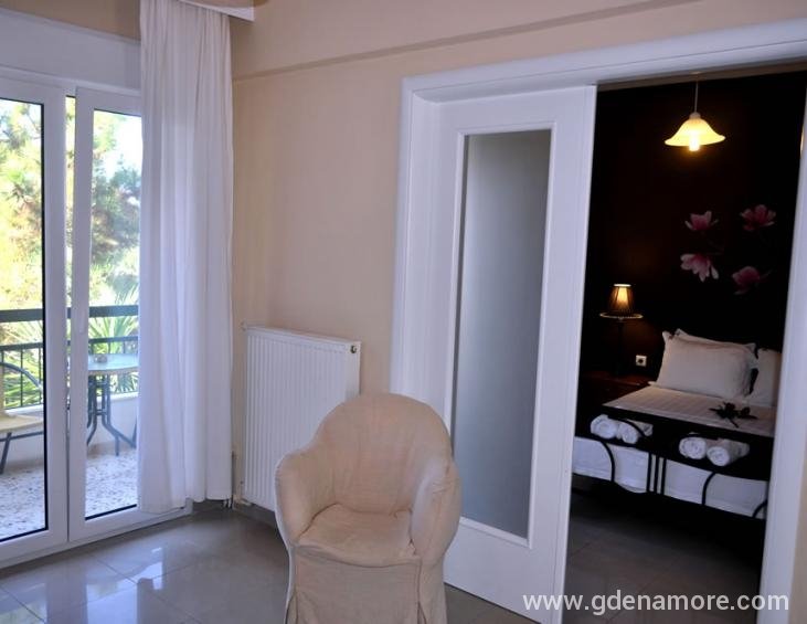 papaoikonomou-villa-apartment-2nd-floor-potos-thas