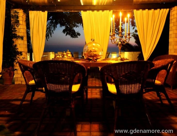 papaoikonomou-villa-outside-potos-thassos-29