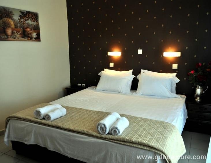 papaoikonomou-villa-studio-2nd-floor-potos-thassos