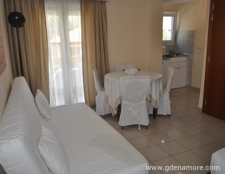 papaoikonomou-villa-suite-2nd-floor-potos-thassos-