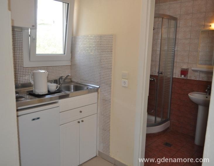papaoikonomou-villa-suite-2nd-floor-potos-thassos-