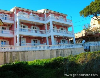 Pernari Apartments , privatni smeštaj u mestu Kefalonia, Grčka - pernari-apartments-spartia-kefalonia-1