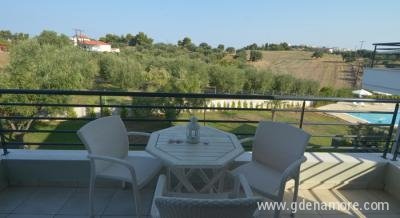 Possidi Hiliadou Apartments, privatni smeštaj u mestu Possidi, Grčka