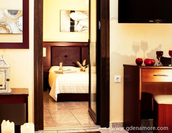potos-hotel-potos-thassos-building-1-family-room-b