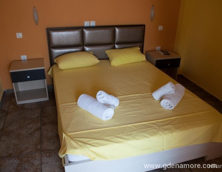 sissy-villa-4-bed-app-potos-thassos-8