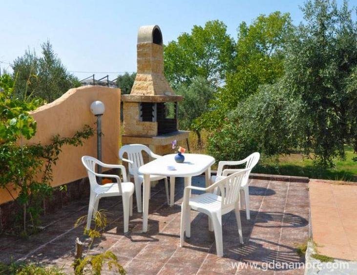 sissy-villa-san-antonio-beach-potos-thassos-7