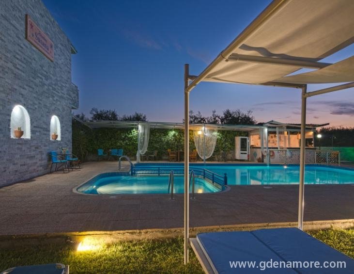 suzana-studios-pool-potos-thassos-3