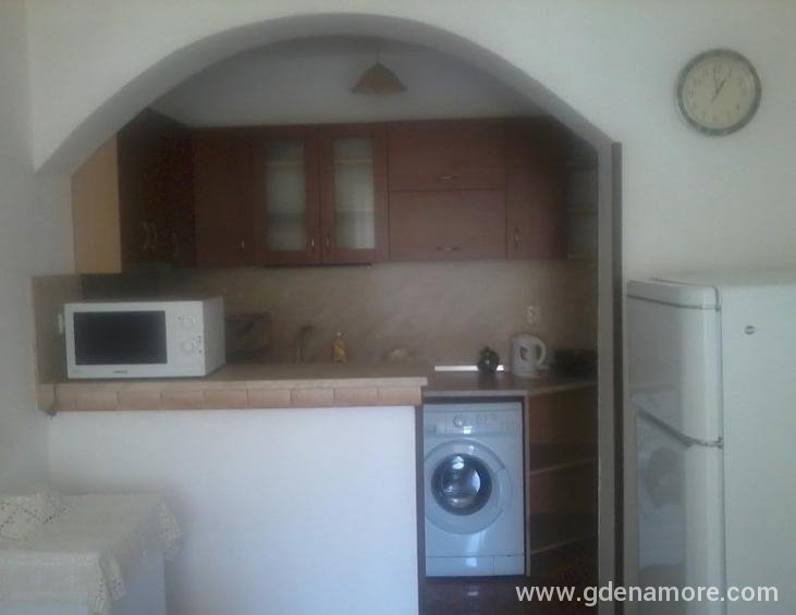 bulgaria_pomorie_kamovi_apartment_1_005