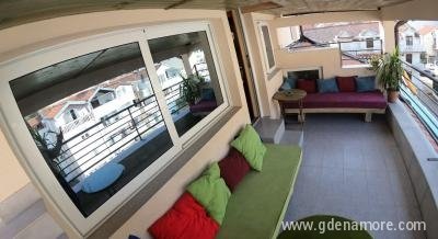 Apartman za 4 / 5 osoba , privatni smeštaj u mestu Budva, Crna Gora
