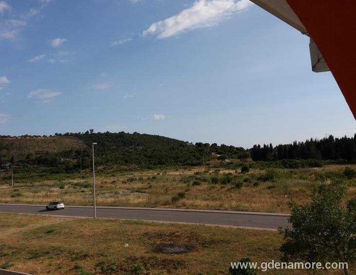 Apartman 1 (pogled)