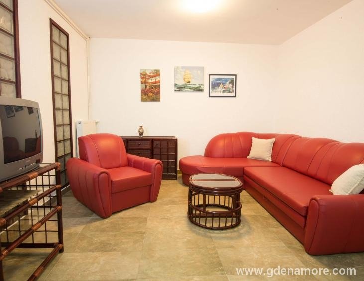 dvosobni-apartman-budva-13