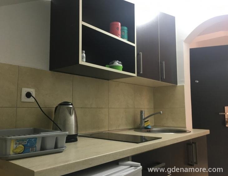 apartman br. 4 u kući