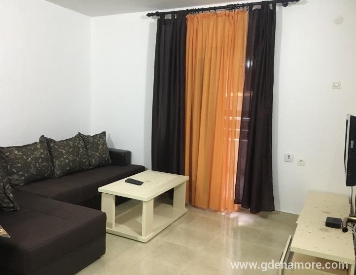 apartman br. 2 u kući