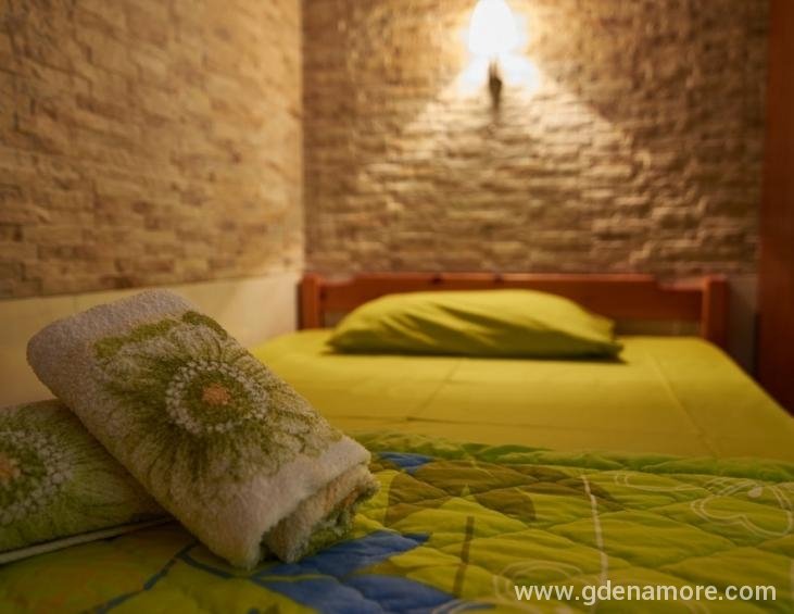 aggelina-house-sykia-sithonia-4-bed-studio-9