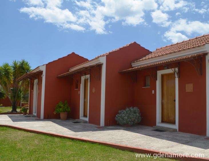 dendrolivano-studios-and-apartmens-minia-kefalonia