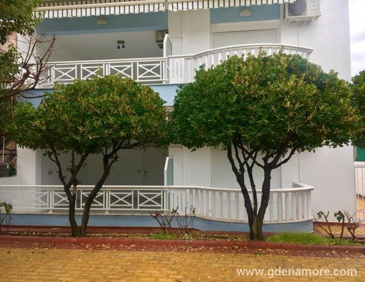 katerina-studios-nea-iraklitsa-kavala-2-bed-room-1