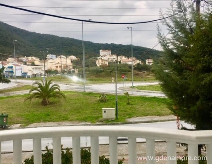 katerina-studios-nea-iraklitsa-kavala-2-bed-room-3